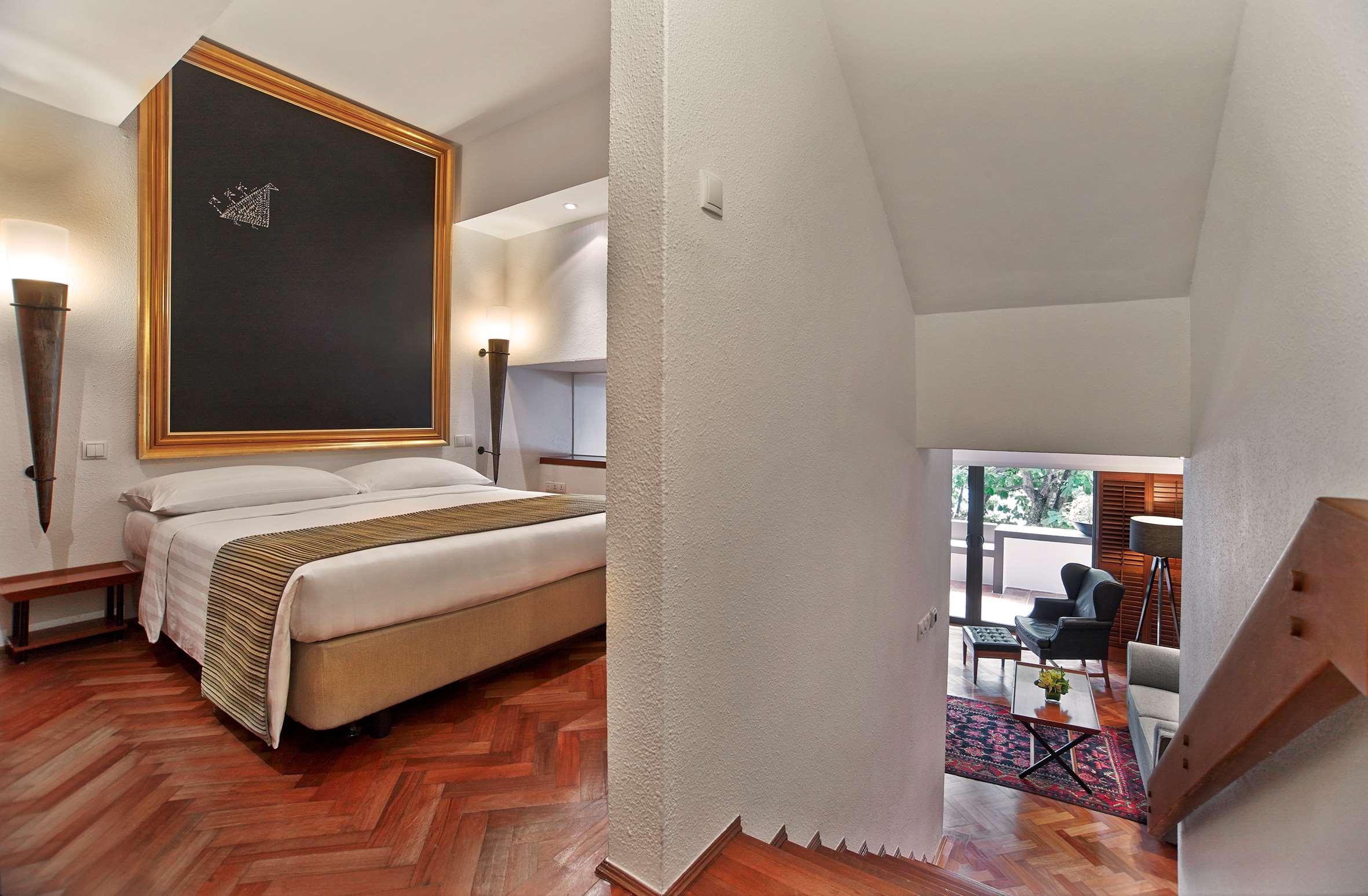 Goodwood Park Hotel  Singapur Exterior foto A suite at the hotel
