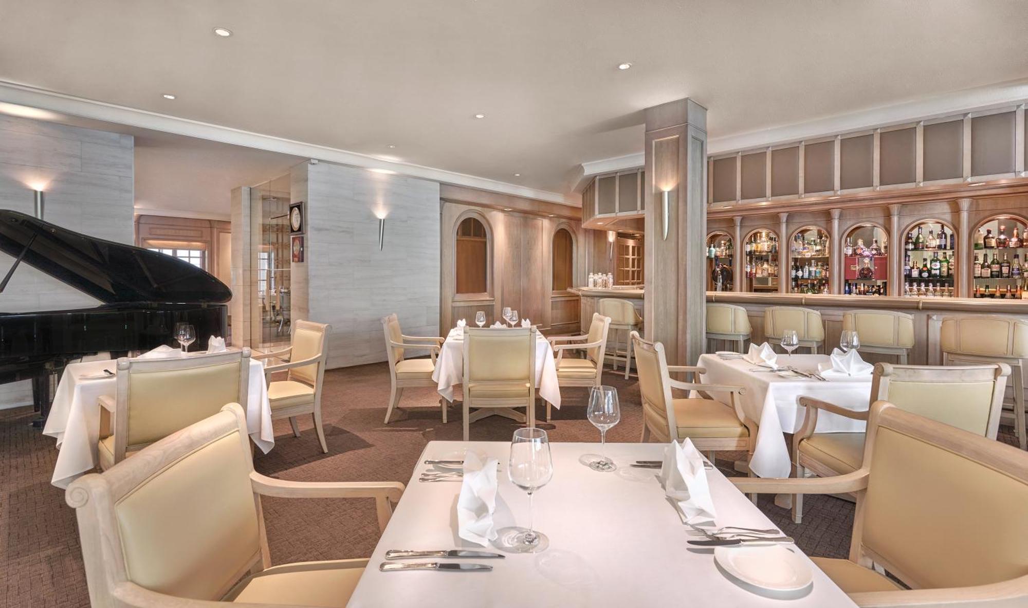 Goodwood Park Hotel  Singapur Exterior foto The restaurant
